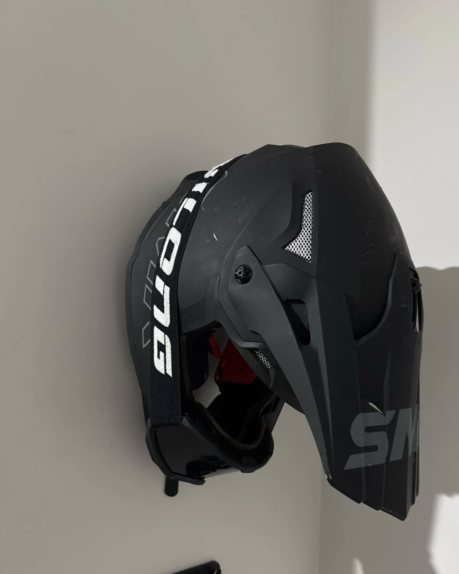 Helmet Wall Hanger